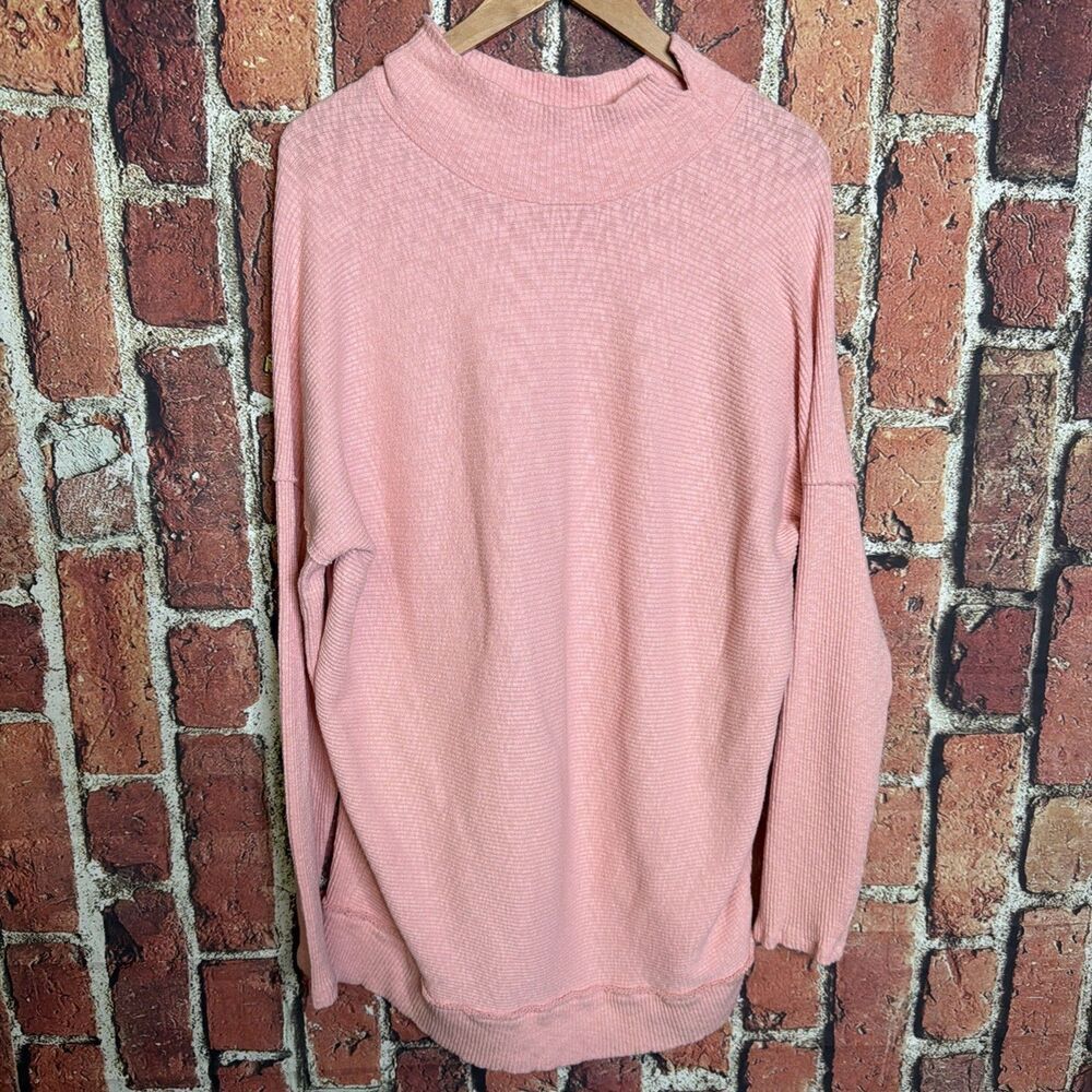 We The Free People Pink Sweatshirt Top Oversized Women’s Sz Medium Ribbed